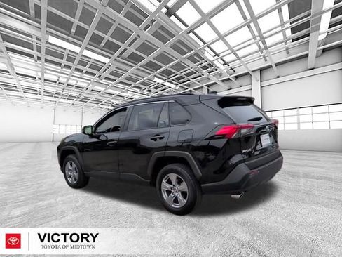 Used 2024 Toyota RAV4 XLE FWD image 4