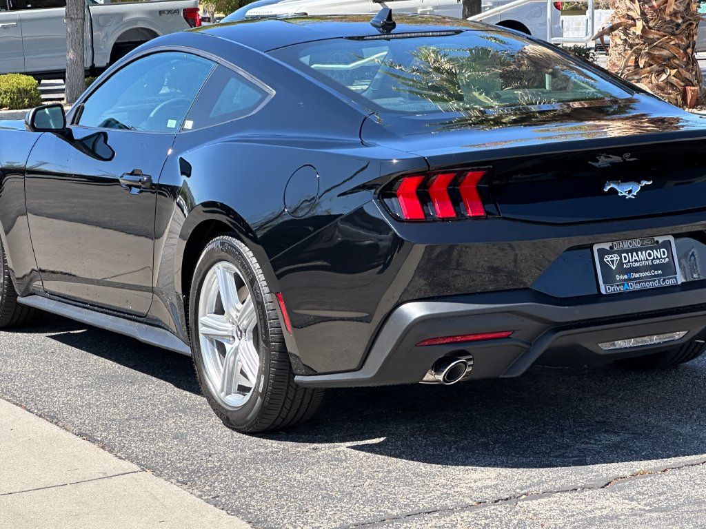New 2026 Ford Mustang Coupe RWD image 5