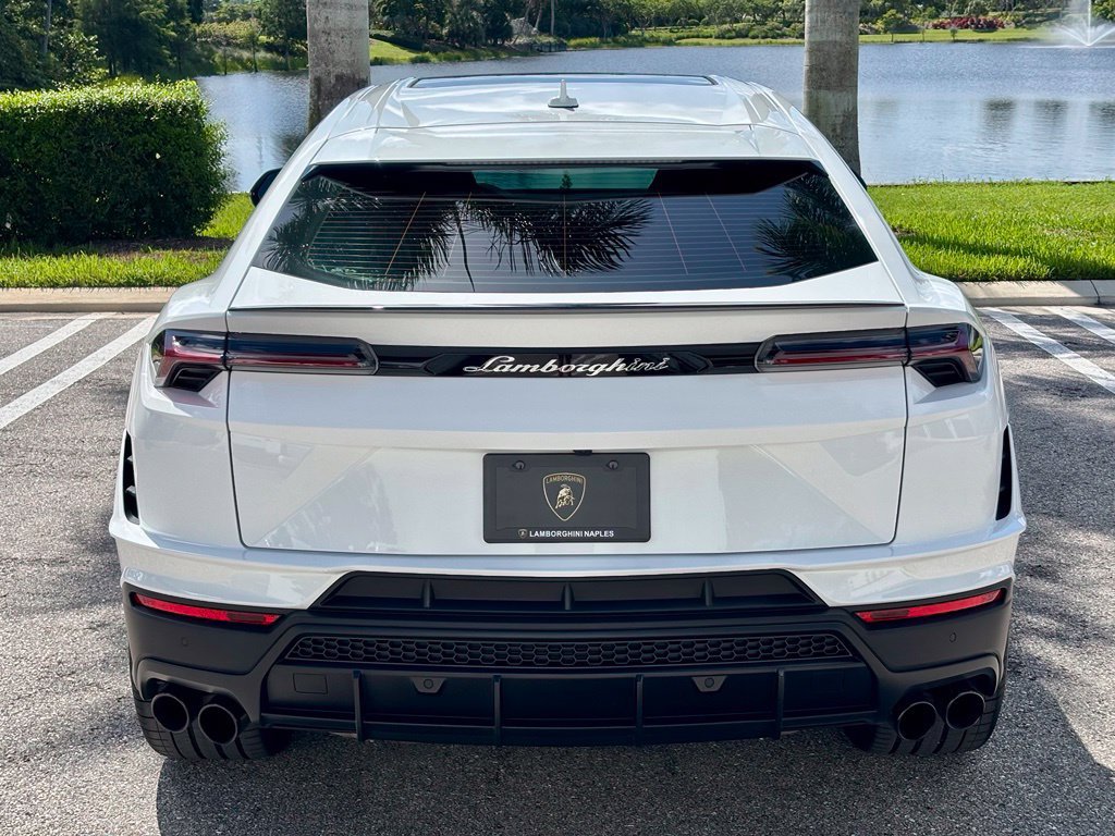 Used 2024 Lamborghini Urus S AWD/4WD image 7