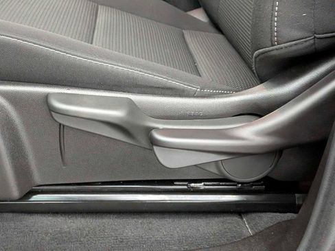 Used 2024 GMC Canyon Elevation w/ Trailering Package image 18