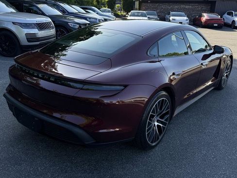 Used 2022 Porsche Taycan RWD image 22