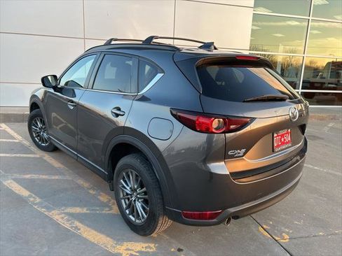 Used 2017 MAZDA CX-5 Touring w/ Preferred Equipment Package image 6