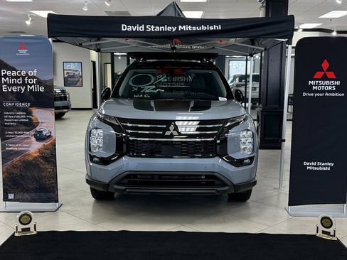 Used 2026 Toyota Tundra SR image 4