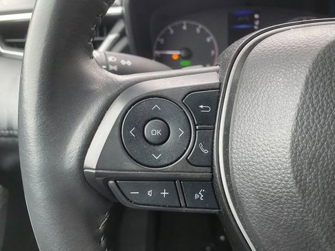 Used 2024 Toyota Corolla Cross SE image 16