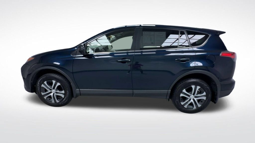 Used 2018 Toyota RAV4 LE w/ All Weather Liner Package AWD/4WD image 5