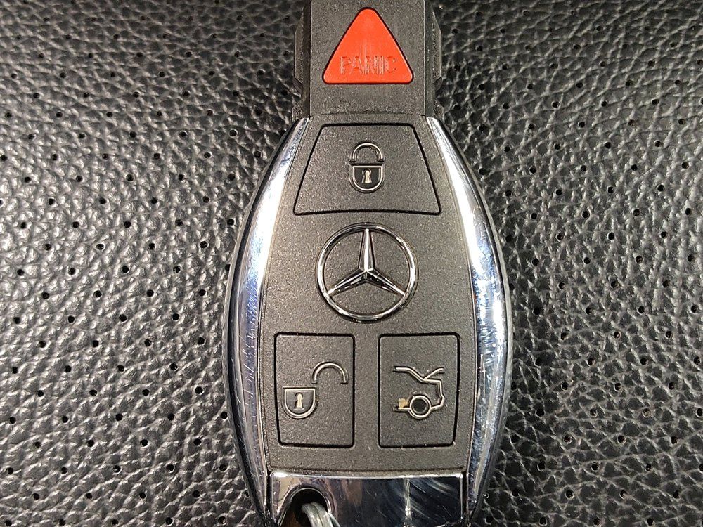 Used 2018 Mercedes-Benz C 300 Sedan w/ Premium Package image 32