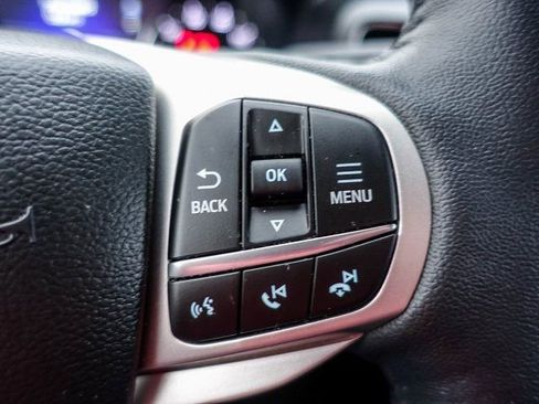 Used 2023 Ford Explorer XLT w/ Equipment Group 202A image 32