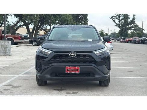 Certified 2025 Toyota RAV4 XLE AWD/4WD image 2