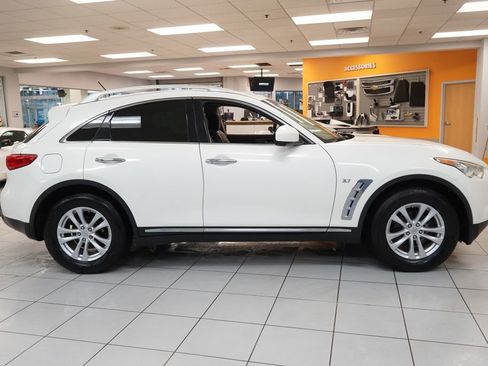 Used 2015 INFINITI QX70 AWD w/ Premium Package image 14