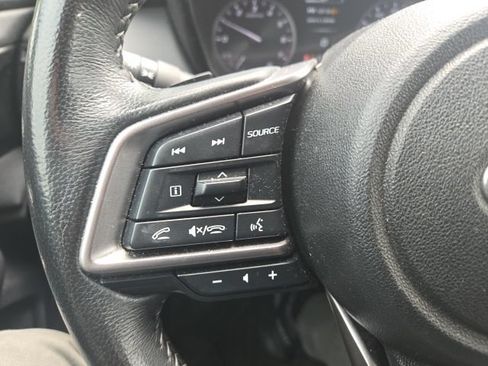 Used 2024 Subaru Outback Premium AWD/4WD image 4