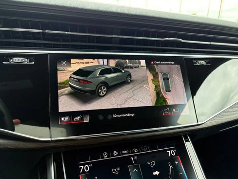 Used 2021 Audi Q8 Premium w/ Black Optic Package AWD/4WD image 27