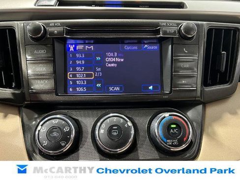 Used 2013 Toyota RAV4 LE FWD image 21