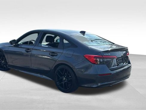 Used 2024 Honda Civic Sport image 5