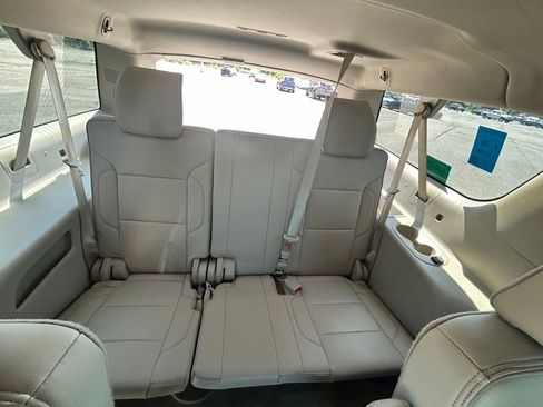 Used 2018 GMC Yukon XL Denali w/ Open Road Package AWD/4WD image 19