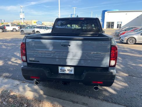 New 2026 Honda Ridgeline Black Edition image 5