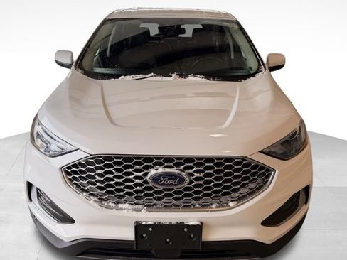 Used 2024 Ford Edge SEL image 8