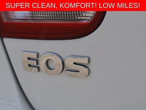 Used 2012 Volkswagen Eos Komfort FWD image 26