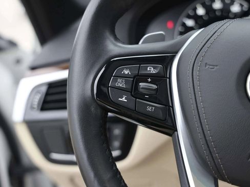 Used 2019 BMW 540i image 24