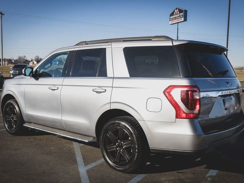 Used 2020 Ford Expedition XLT w/ Equipment Group 202A image 28