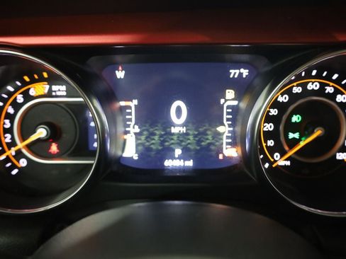 Used 2023 Jeep Wrangler Unlimited Rubicon AWD/4WD image 28