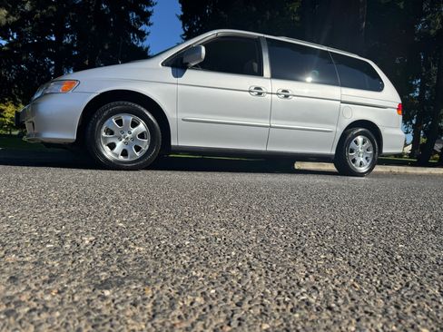 Used 2002 Honda Odyssey EX image 10