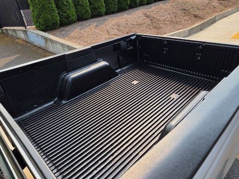 Used 2010 Ford Ranger XLT RWD image 10