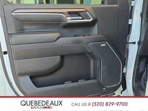 Used 2023 Chevrolet Silverado 1500 LT Trail Boss w/ Convenience Package II AWD/4WD image 9
