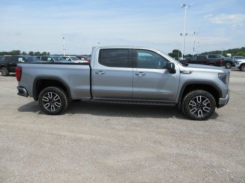 New 2026 GMC Sierra 1500 AT4 AWD/4WD image 3
