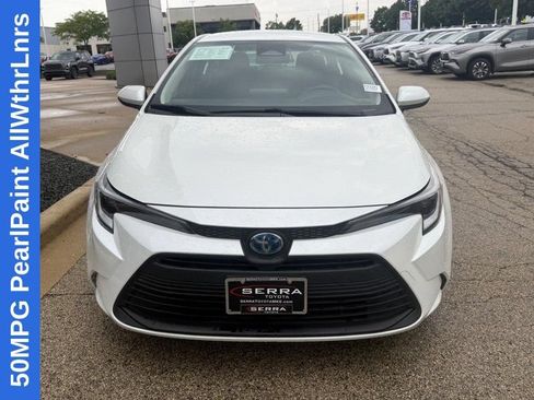 Used 2024 Toyota Corolla LE FWD image 8