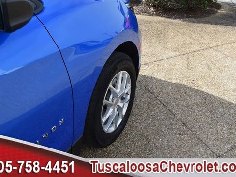 Used 2024 Chevrolet Equinox LS w/ LS Convenience Package image 12