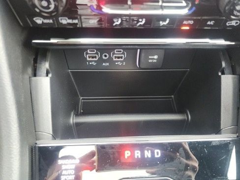 New 2025 Jeep Grand Cherokee L Limited image 7