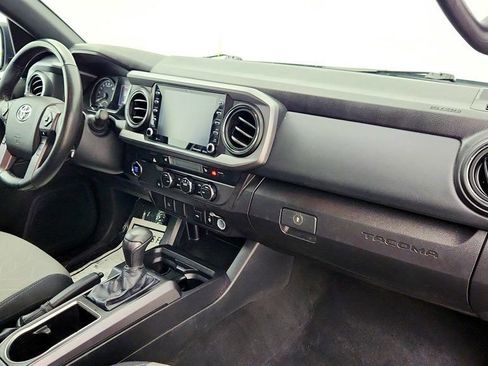 Used 2022 Toyota Tacoma TRD Sport w/ TRD Premium Sport Package image 23