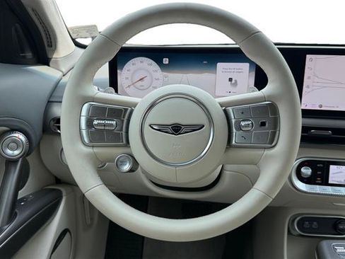 Used 2025 Genesis GV60 Advanced AWD/4WD image 13
