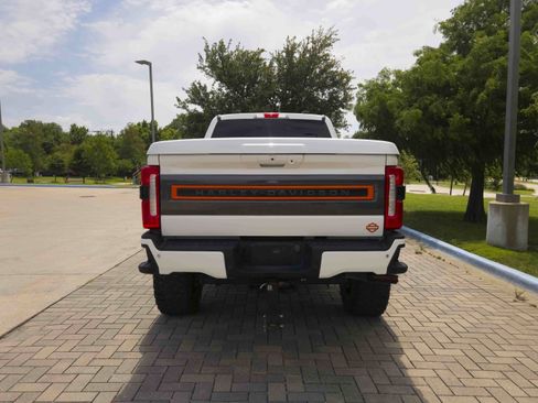 Used 2023 Ford F250 Lariat w/ Lariat Ultimate Package AWD/4WD image 8
