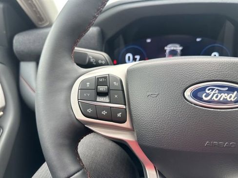 New 2026 Ford Explorer Active w/ Active Comfort Package AWD/4WD image 42