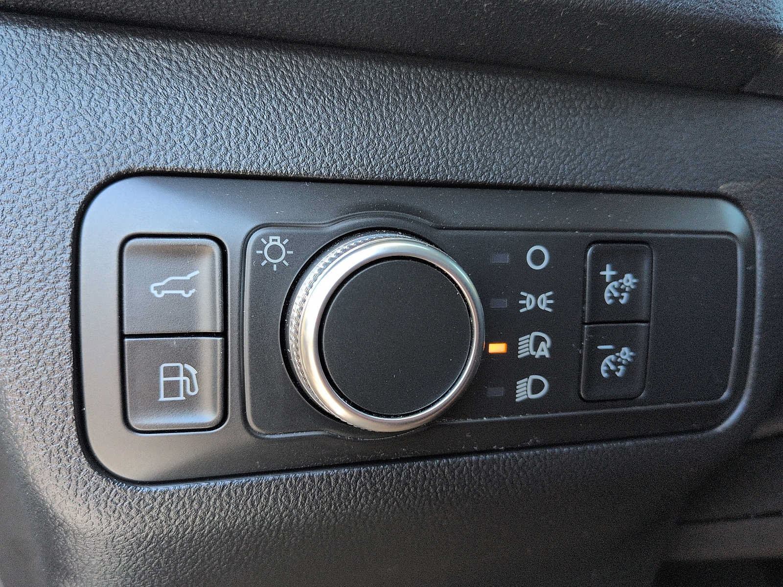 Used 2022 Ford Escape SE w/ Convenience Package FWD image 15