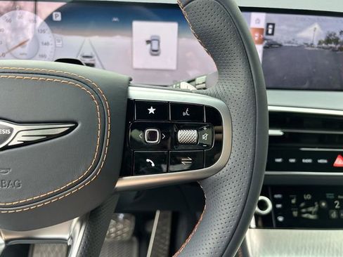New 2026 Genesis GV70 2.5T Sport Prestige AWD/4WD image 32