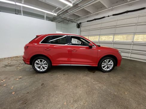Used 2024 Audi Q3 2.0T Premium image 7
