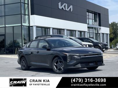 New 2025 Kia K4 LXS