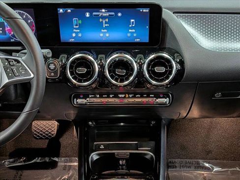 Used 2025 Mercedes-Benz GLA 250 GLA 250 image 12