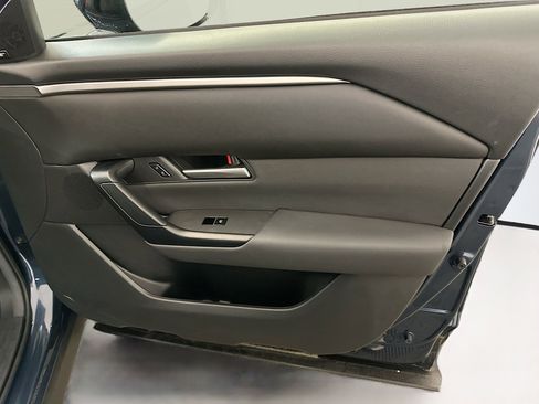 Used 2025 MAZDA CX-50 AWD 2.5 S w/ Premium Package image 34