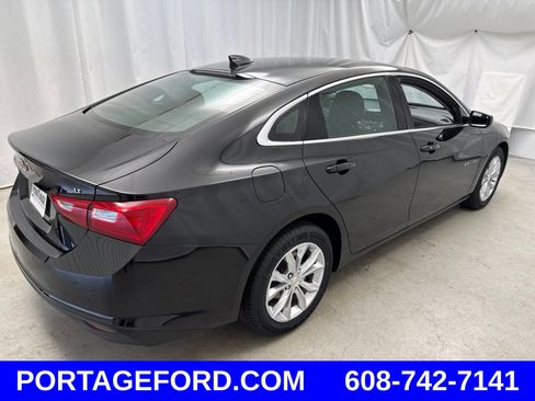 Used 2023 Chevrolet Malibu LT w/ Driver Confidence Package FWD image 2
