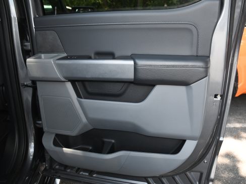 Used 2024 Ford F150 XLT w/ Mobile Office Package image 18