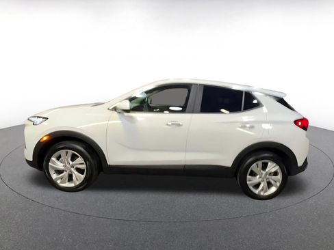Used 2025 Buick Encore GX Preferred image 9