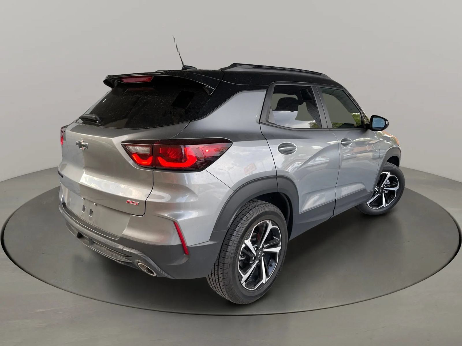 Used 2026 Chevrolet TrailBlazer RS FWD image 5