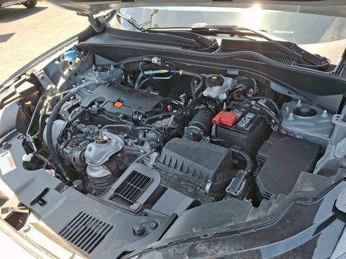 Used 2025 Honda HR-V Sport image 28
