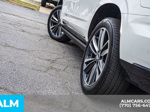 Used 2025 Cadillac Escalade Sport w/ Touring Package AWD/4WD image 14