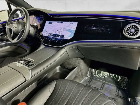 Used 2023 Mercedes-Benz EQS 580 4MATIC SUV image 38