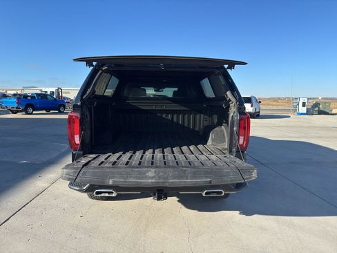 Used 2021 GMC Sierra 1500 AT4 image 5