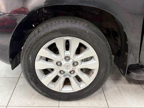 Used 2014 Toyota Sequoia Platinum AWD/4WD image 42